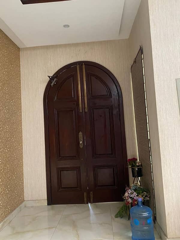 A beautiful and luxuries house for sale in DHA phase 4, AA block 15