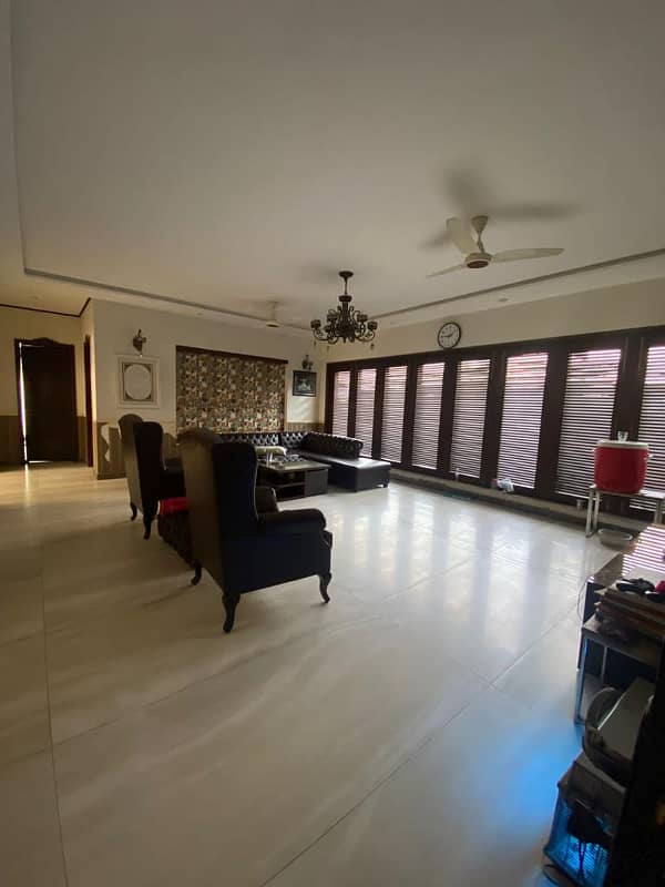 A beautiful and luxuries house for sale in DHA phase 4, AA block 27