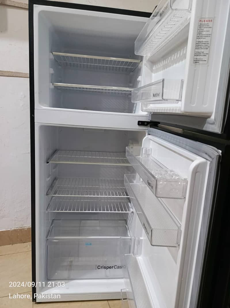 Dawlance Fridge  GD medium size  (0306=4462/443) awsum set 5