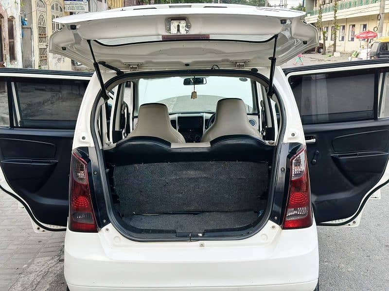 Suzuki Wagon R 2016 14