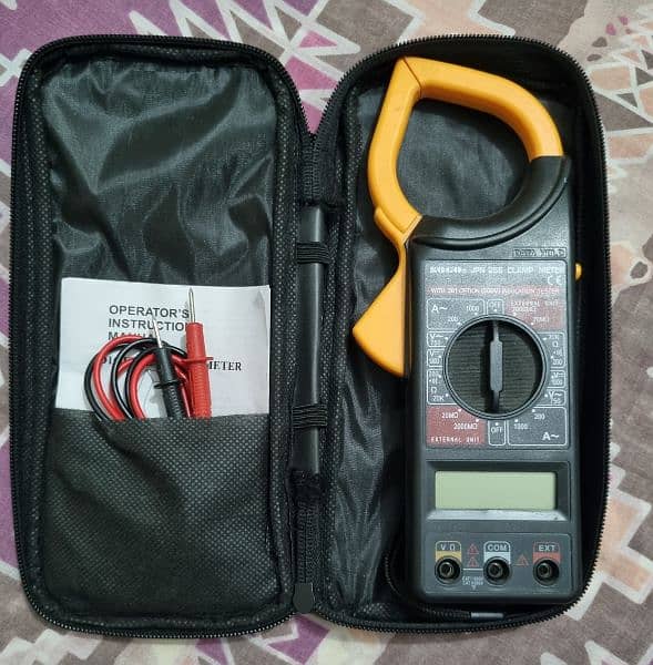 SOGO Digital Clamp Meter 1