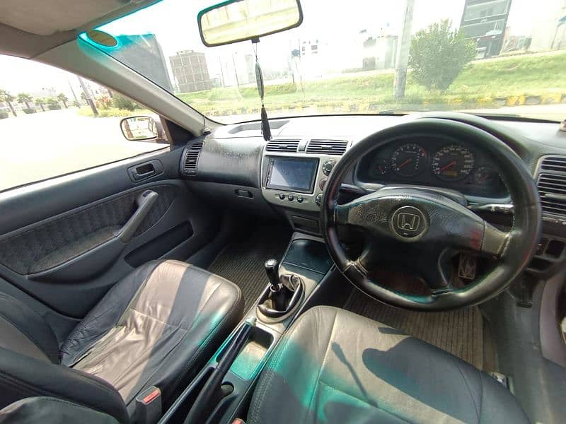 Honda Civic VTi 2002 OriginaLCondition Betrtn City,Corolla,Cultus,Alto 4