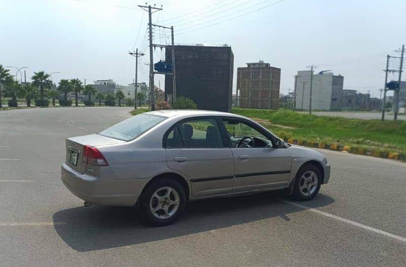 Honda Civic VTi 2002 OriginaLCondition Betrtn City,Corolla,Cultus,Alto 14