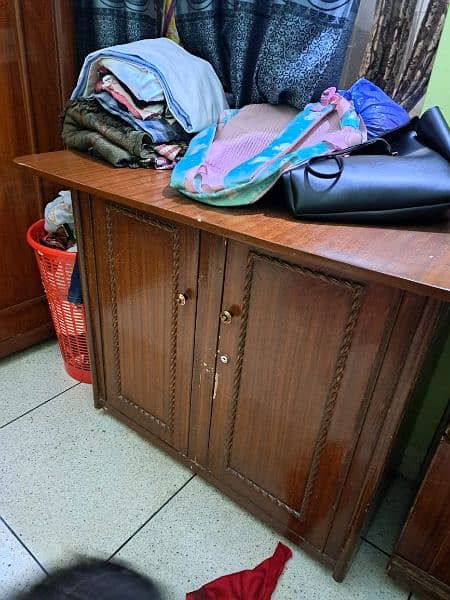 wooden furniture 10/9 condition 6