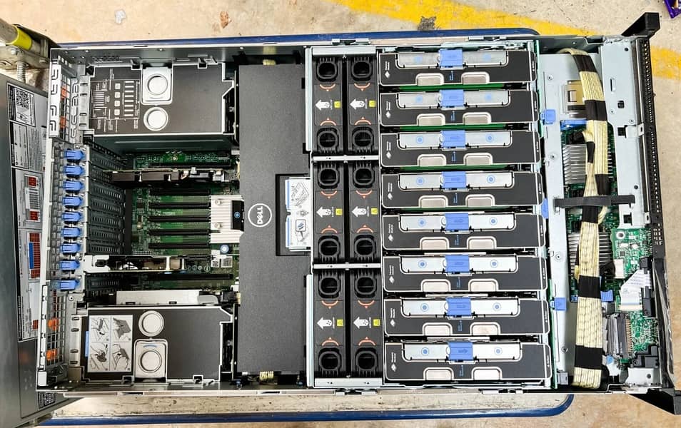 Dell Poweredge R930 Xeon E7-8890 V4 Server SAS ECC RDIMM DL-580 2