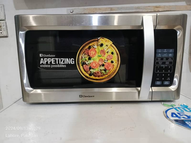 Dawlance microwave oven Dw 132 S  (0306=4462/443) awsumm set 1