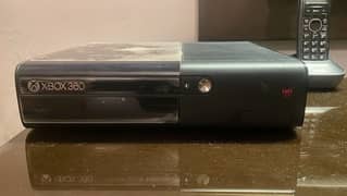 Xbox 360 no scratches literally like brand new.