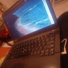 Lenovo Think pad x250 laptop for sale with charger