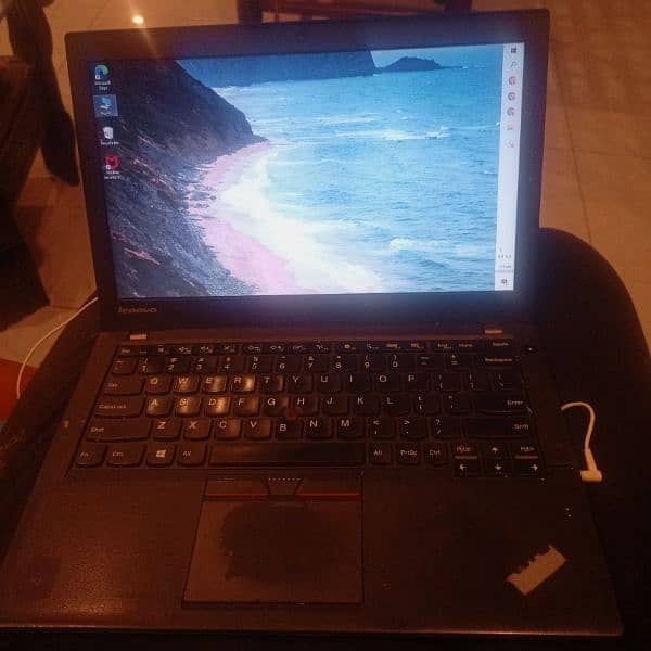 Lenovo Think pad x250 laptop for sale with charger 1