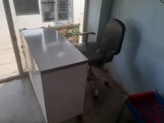 Office Chair & Table