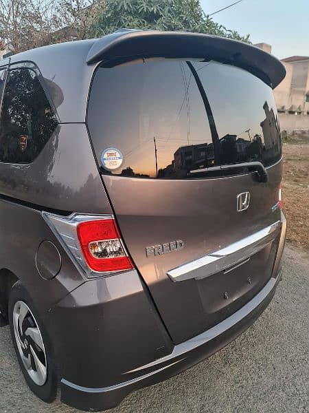 Honda Freed 2016 11