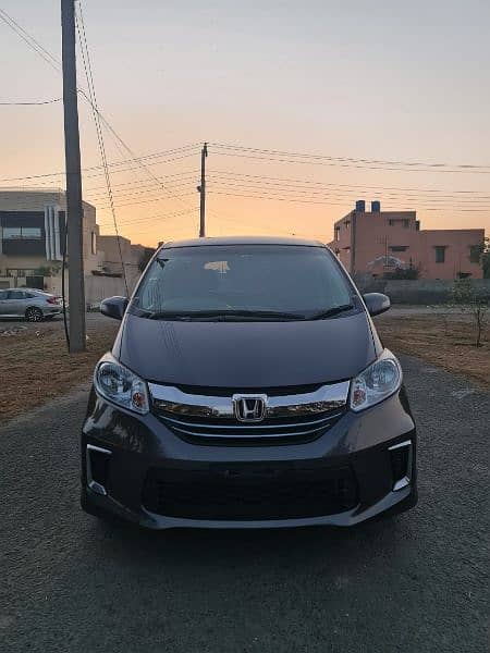 Honda Freed 2016 13