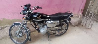 Honda 125 Black colore