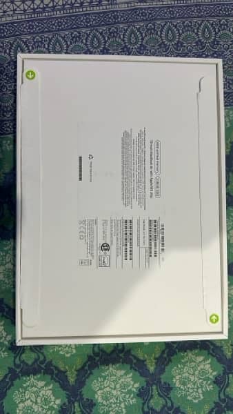 Macbook Air M3 8/256gb 13" -Just Box Open-1 Year Warrenty 4