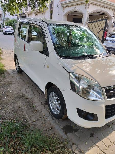 Suzuki Wagon R 2017 1