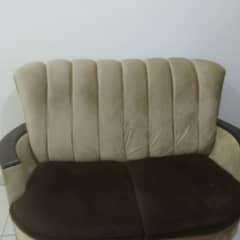 7 seater sofa set available