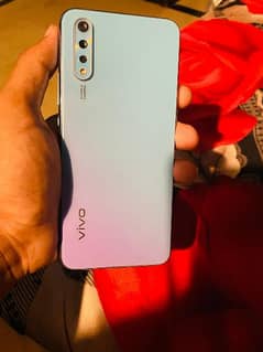 vivo s1