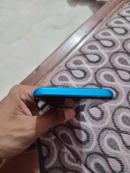 infinix hot 10i 4gb 128gb with box 3