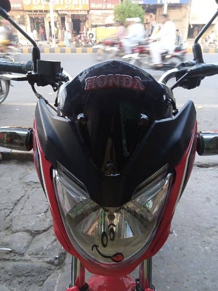 Honda cb 150f urgent sale 4