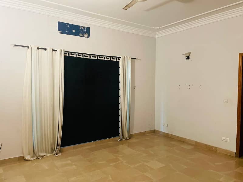 With Basement 1 Kanal Lower Portion Available For Rent in DHA Phase 5 at a Prime Location 1