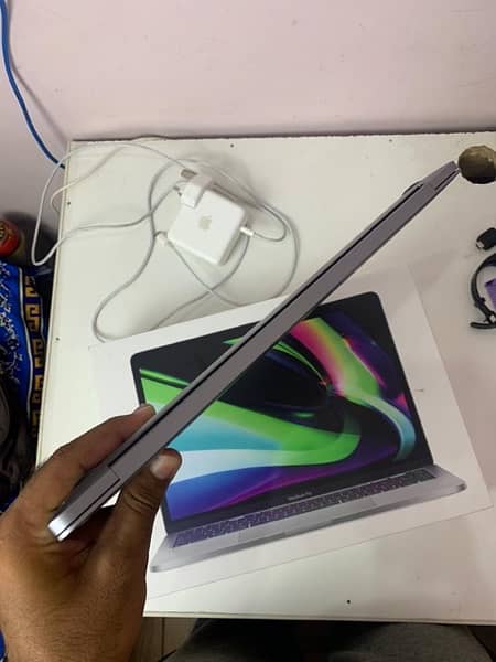 Macbook M2 pro 256GB 3