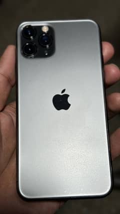 iPhone 11 Pro 0