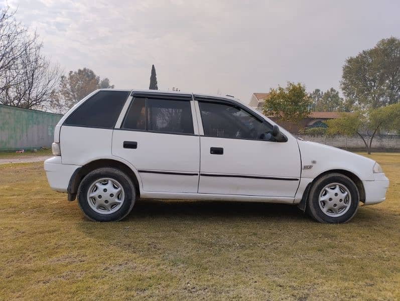 Suzuki Cultus VXR 2000 1