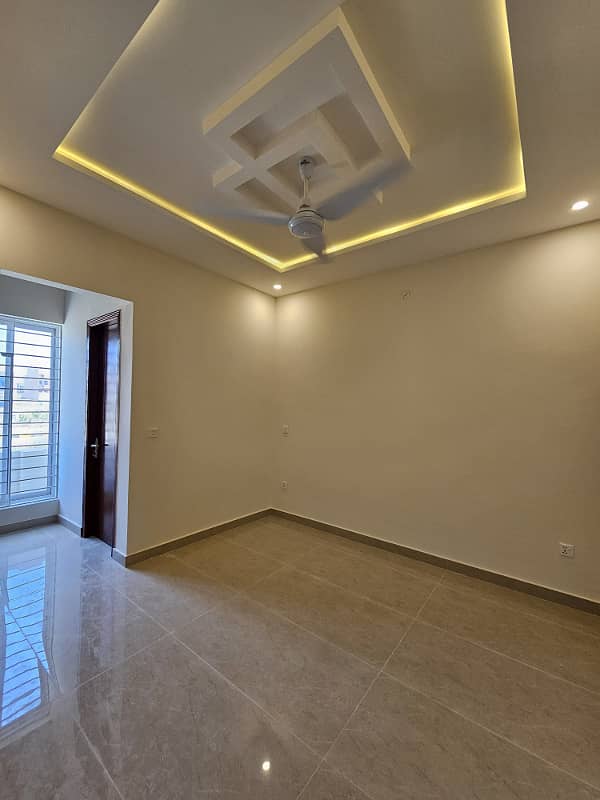 Top City 2 bed apparmet for sale 3