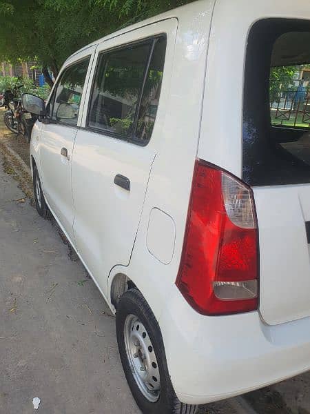 Suzuki Wagon R 2019 3