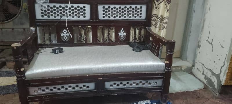 set available bed dreasing bartan wali almari 4 set sofa 6