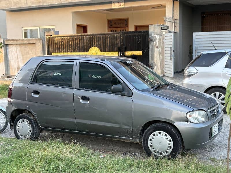 Suzuki Alto 2011 4