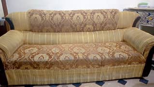 5 Seater Sofa Set is avaiable for sale 0