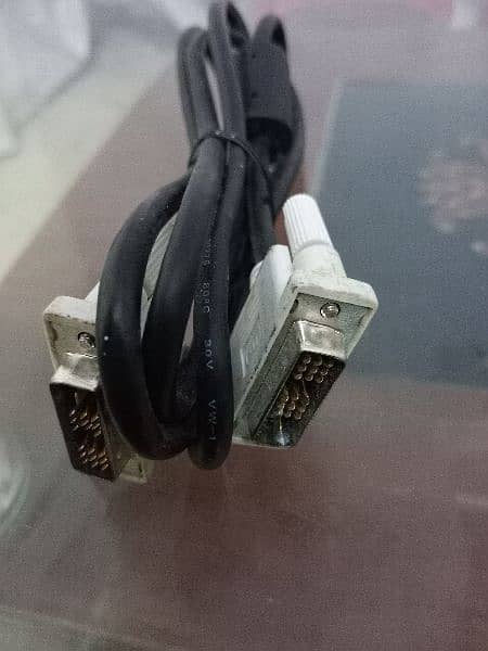 DVI Cable Very Slightly Used 1