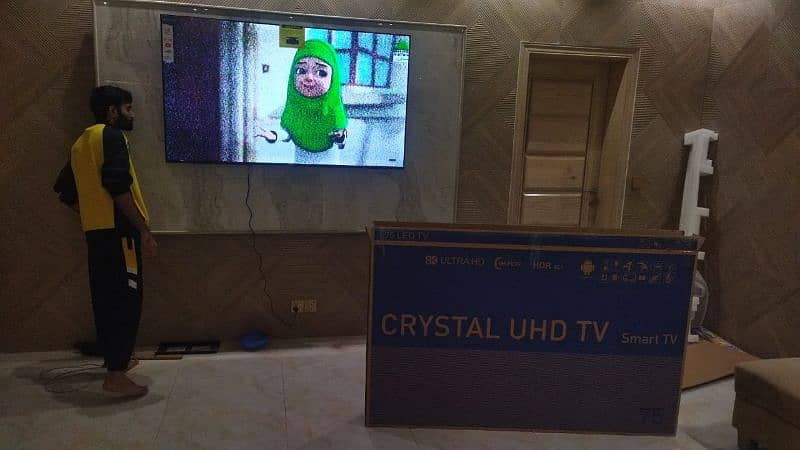 limited offer 75  inch led tv samsung Smart Rs=112000/= 03224342554 1