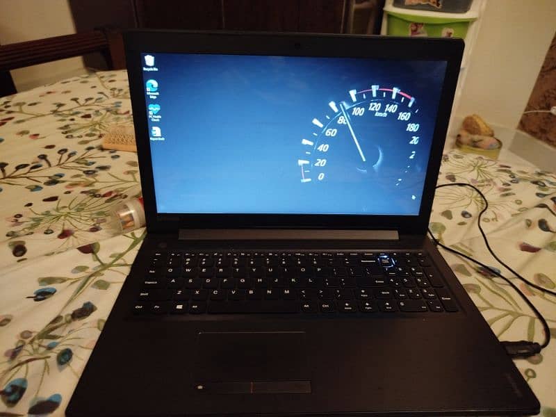 Lenovo ideapad 1