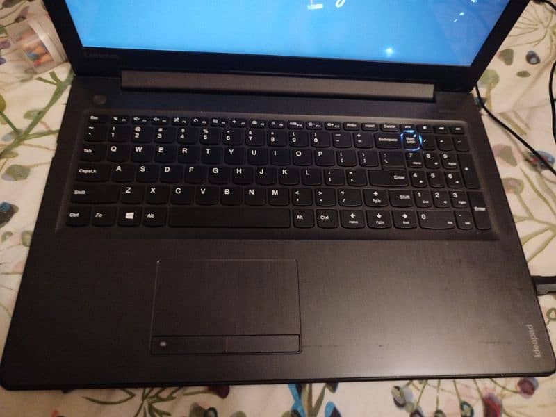 Lenovo ideapad 3