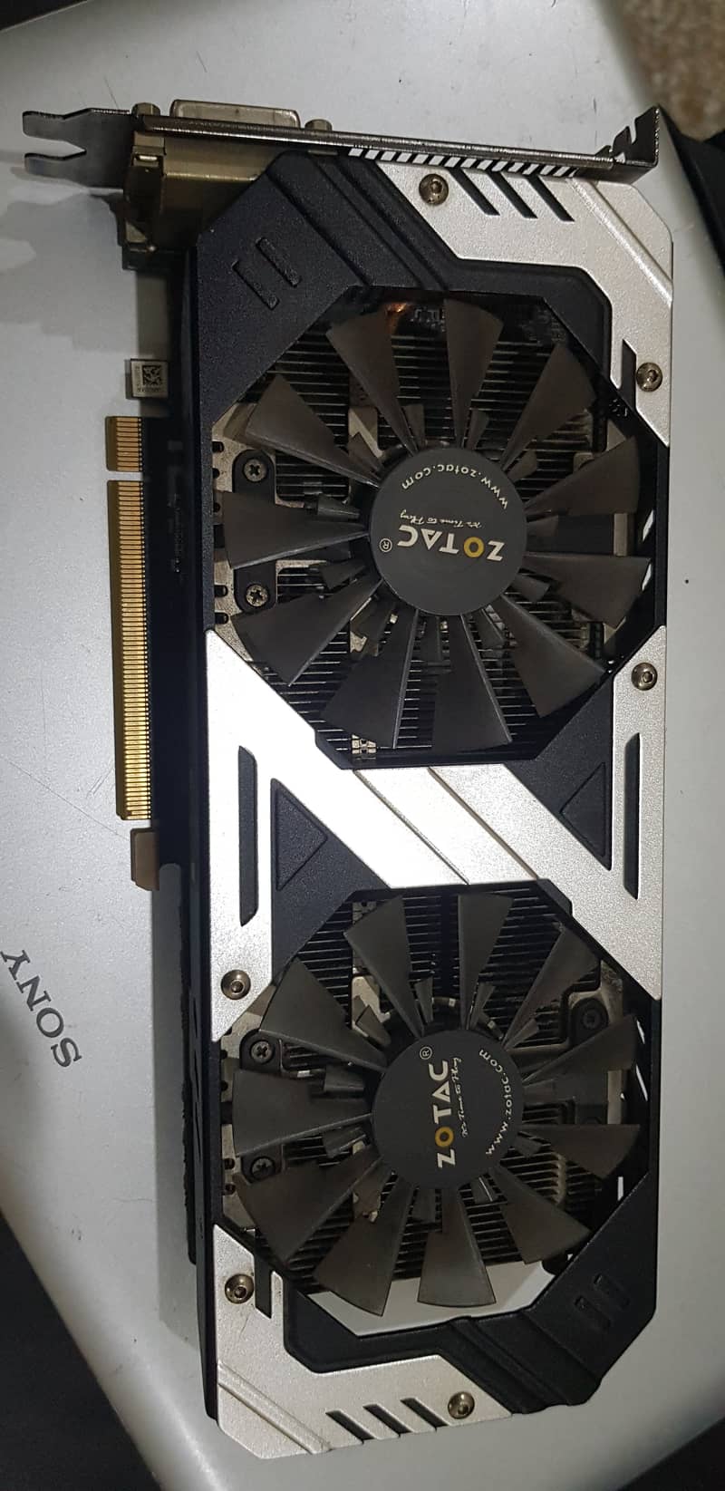 Zotac GeForce GTX 960 2GB graphics card 6