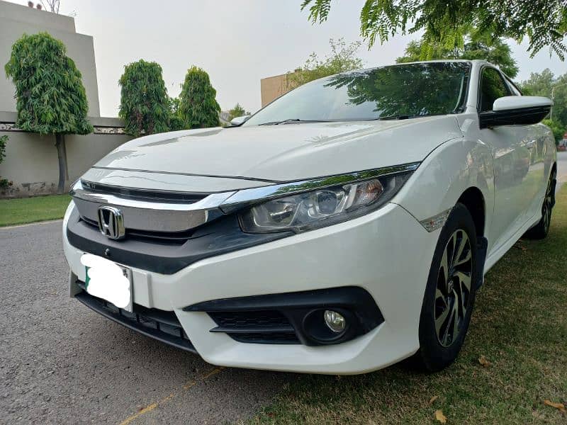 Honda Civic Oriel 2017 0