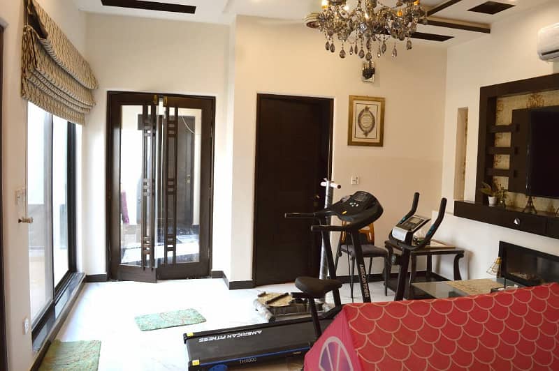 10 marla house for sale in paragon city lahore 12