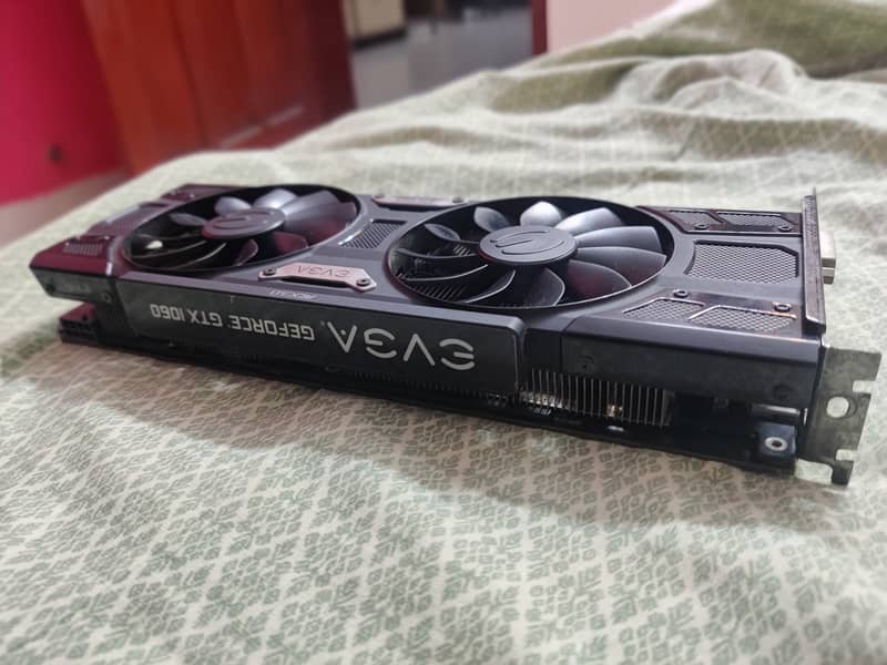 EVGA GTX 1060 FTW 3GB Dual Fan Edition Gaming GPU 4