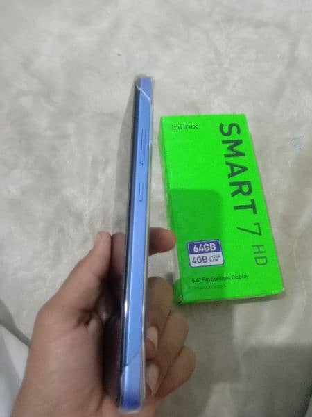 infinix Smart 7 +4gb+64gb) in very good condition 1