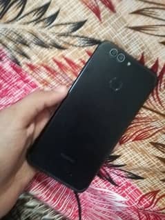 Huawei nova 2plus 4 128 for buy call me and message 03267105026