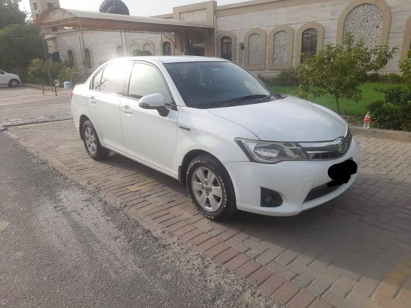 Toyota Corolla Axio 2014/2017. 3