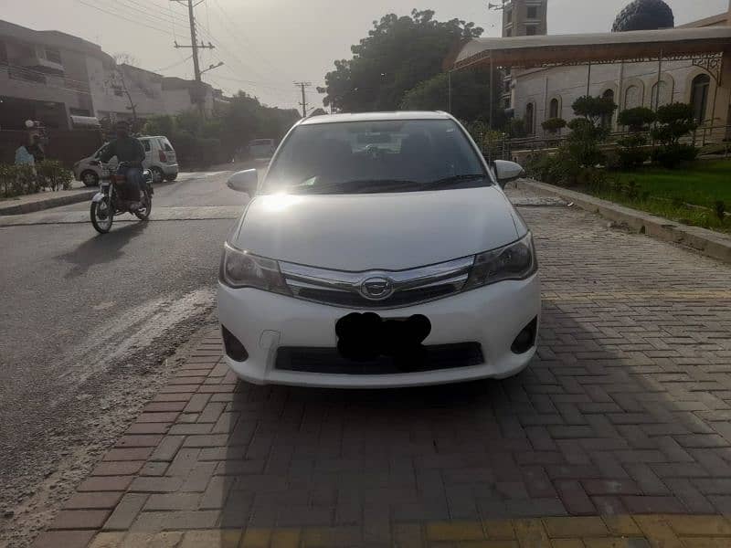 Toyota Corolla Axio 2014/2017. 5