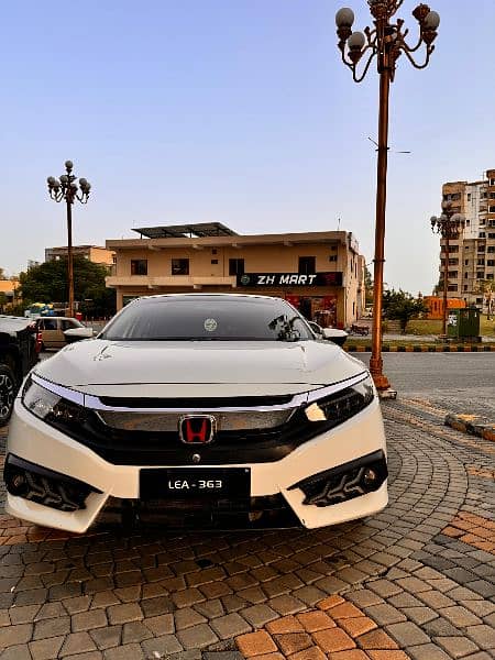 Honda Civic Oriel 2019 4