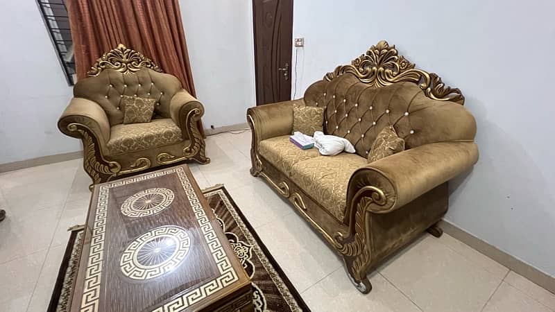 Crown Sofa Set 6 seater with center table 10