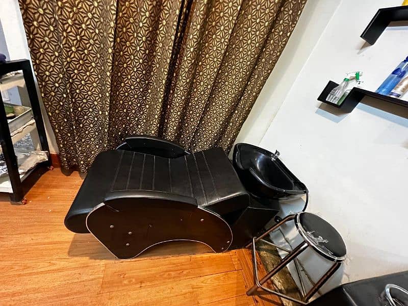 Salon Furniture Sale full Setup 4