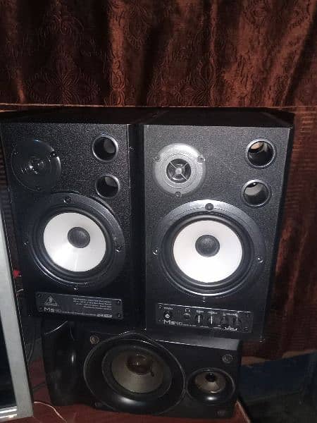 Studio monitor ms40 bahringer 0