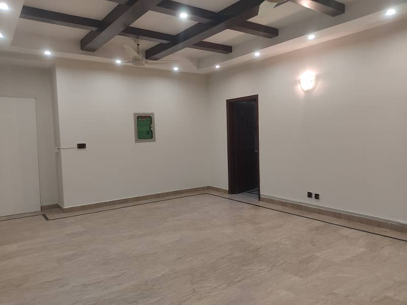 Separate Gate 1 Kanal Upper Portion Available For Rent 19