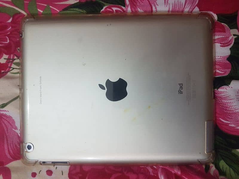 APPLE IPAD 4TH GENERATION 4